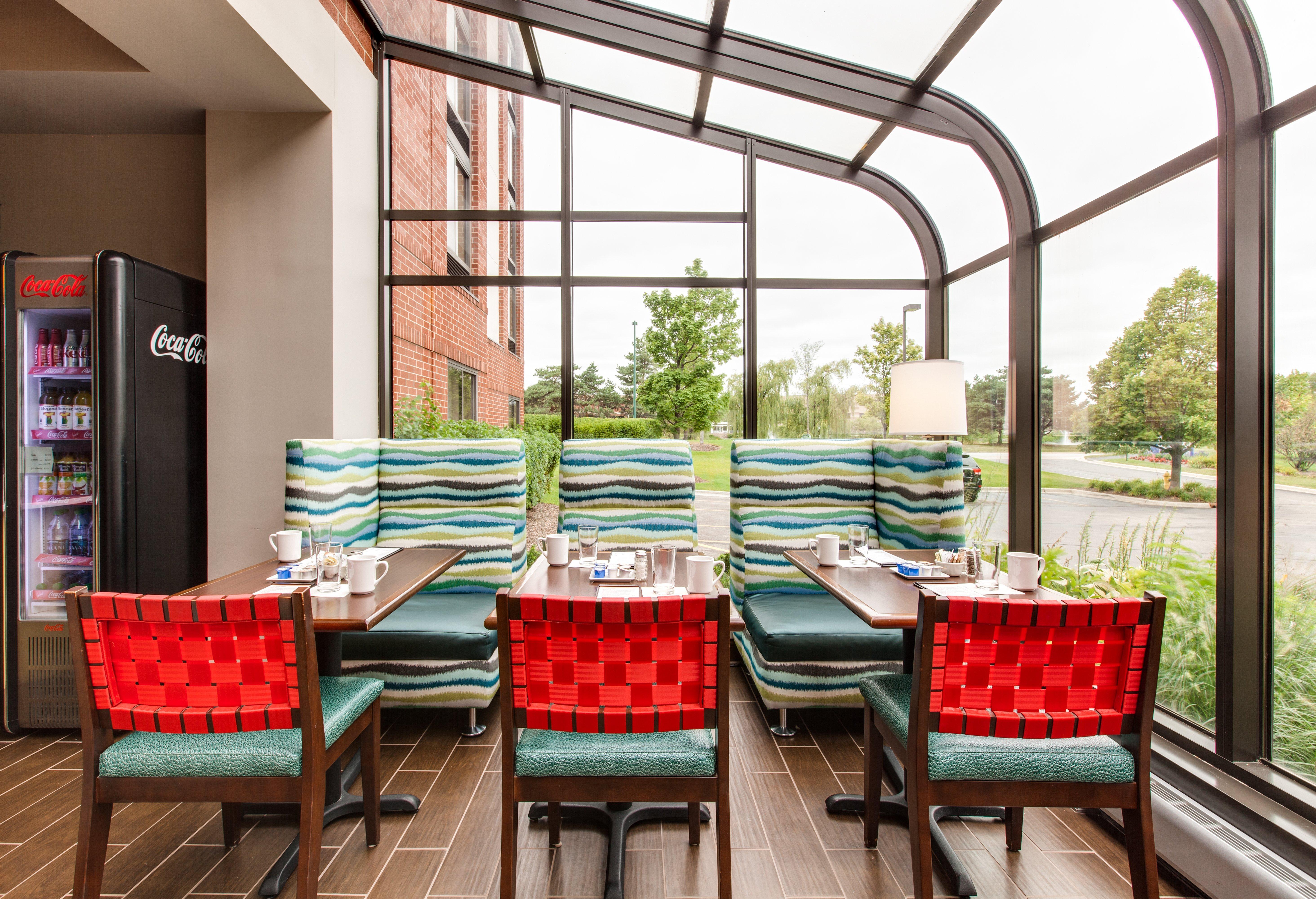 Hotel Indigo Chicago - Vernon Hills By Ihg Екстериор снимка