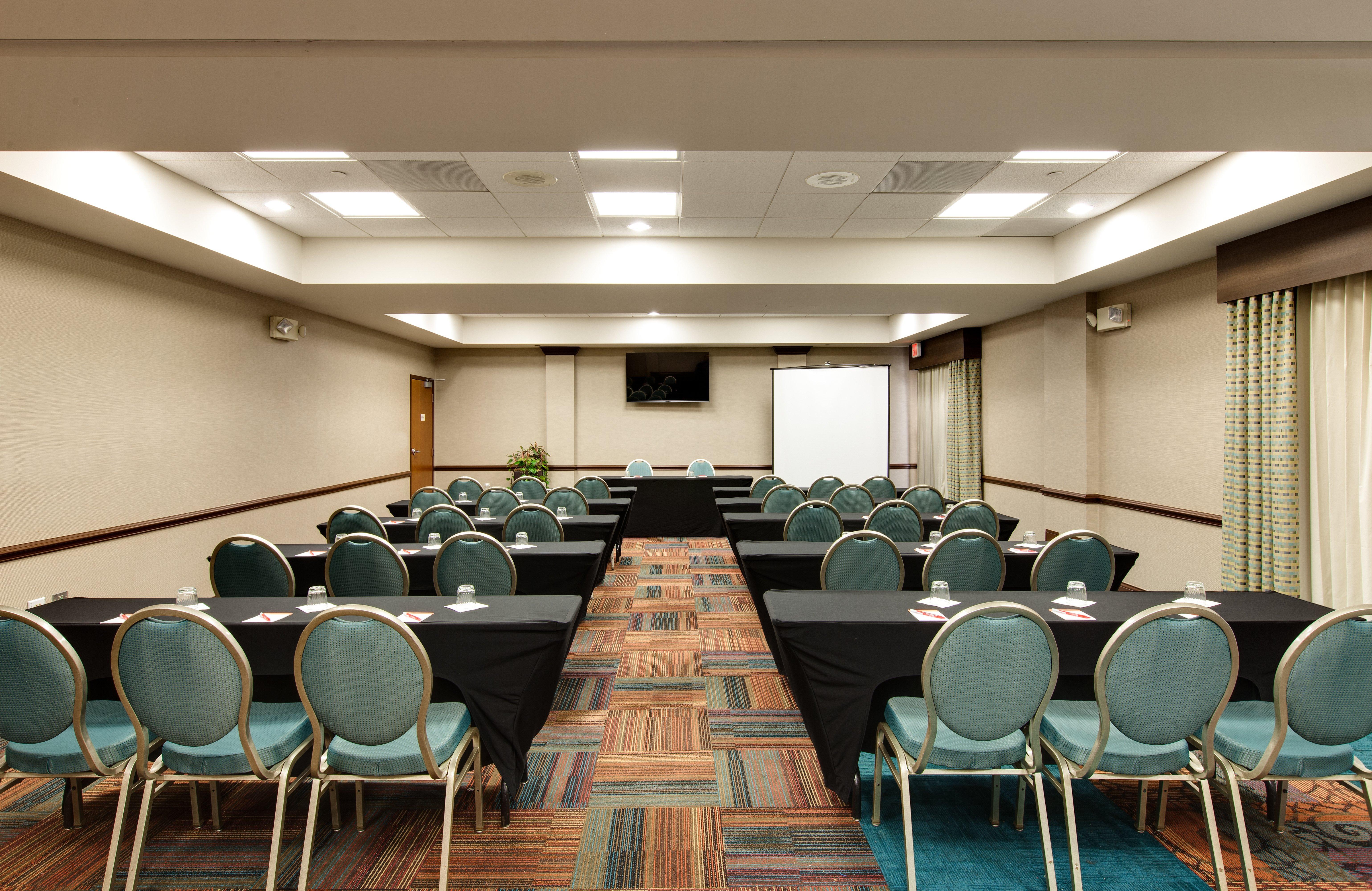 Hotel Indigo Chicago - Vernon Hills By Ihg Екстериор снимка