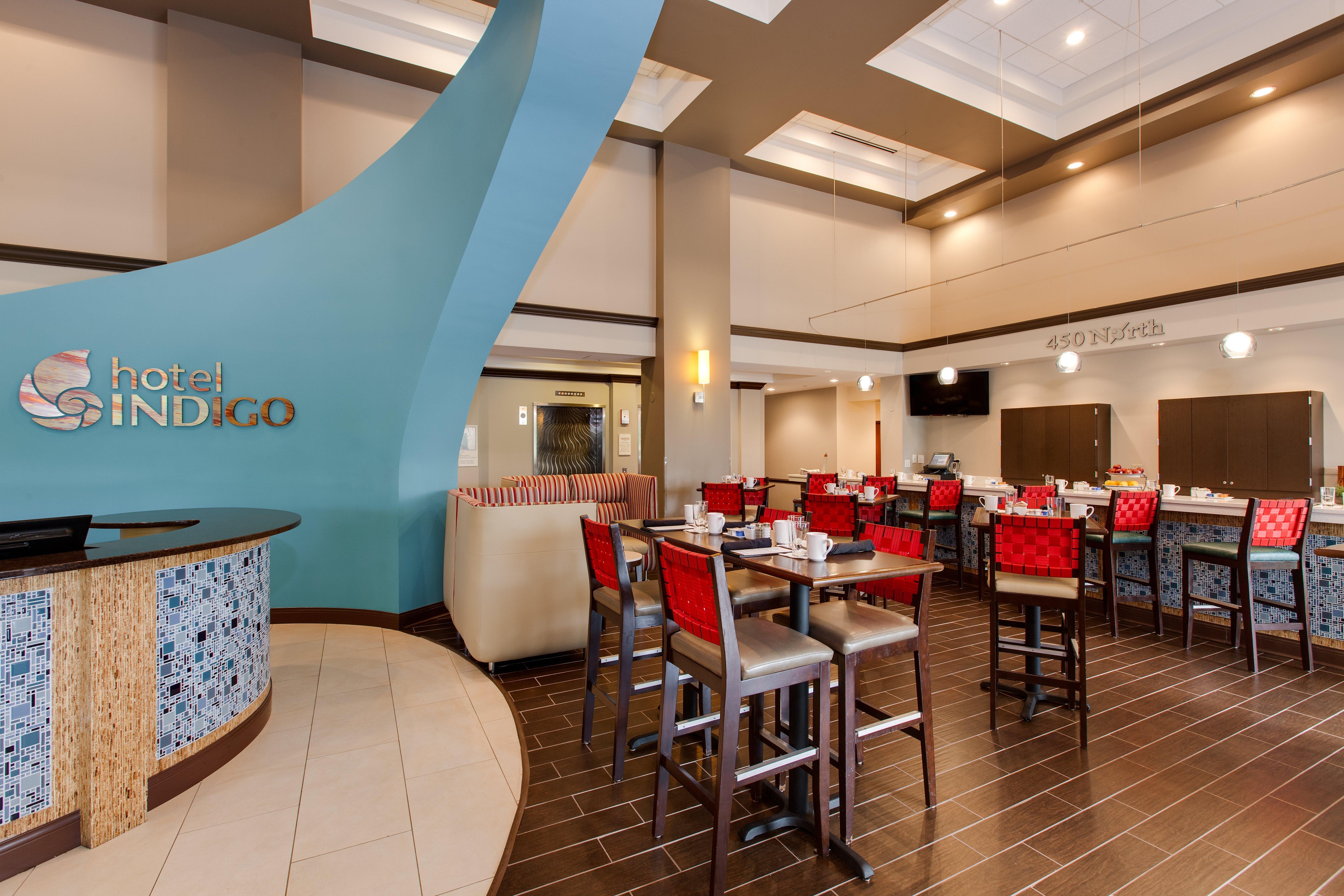 Hotel Indigo Chicago - Vernon Hills By Ihg Екстериор снимка